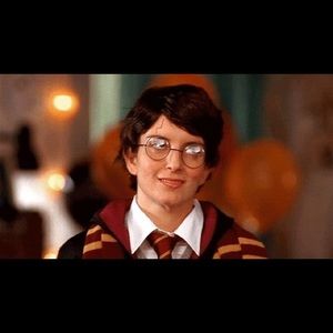 Meet your Posher, Thomas